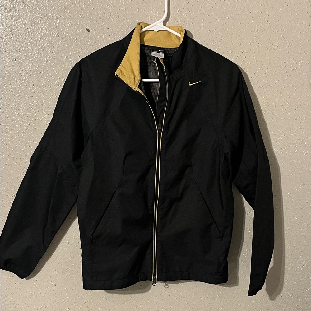 Nike Men's Black and Gold Jacket
